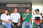 Karolina Lampel-Czapka, Grzegorz Staszewski, Jerzy Dudek, Maciej Oleksowicz, Castrol, Targi Inter Cars 2011.JPG