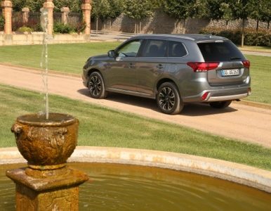 Nowe Mitsubishi Outlander 2016 – europejska premiera we Frankfurcie!