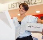 Poczta Polska: ponad połowa e-sklepów w Polsce wysyła miesięcznie kilkaset przesyłek