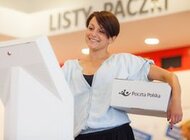 Poczta Polska: ponad połowa e-sklepów w Polsce wysyła miesięcznie kilkaset przesyłek