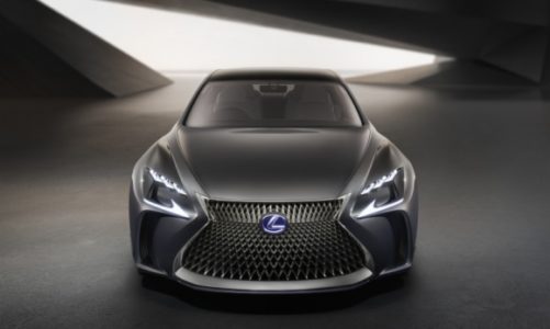 KONCEPCYJNY LEXUS LF-FC NA TOKYO MOTOR SHOW