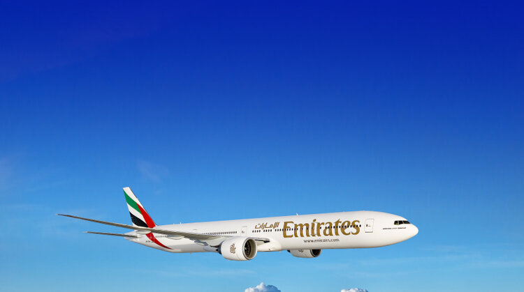 Linie Emirates wprowadziły najnowocześniejszego Boeinga 777-300ER, największy samolot pasażerski na trasie do i z Polski