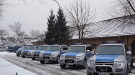 Mitsubishi Pajero wybrane przez małopolską policję LIFESTYLE, Motoryzacja - ​Policja w Krakowie chcąc wpłynąć na poprawę bezpieczeństwa wśród mieszkańców oraz turystów odwiedzających teren województwa małopolskiego zdecydowała się na zakup sześciu samochodów Mitsubishi Pajero.