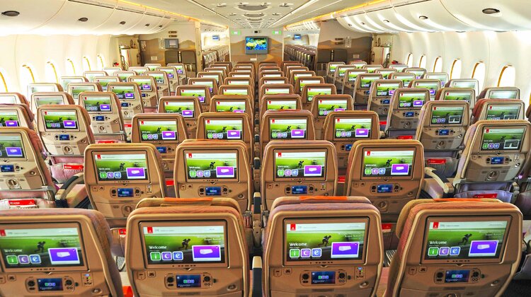 Dwuklasowy A380 Emirates przewiózł już ponad 220 000 pasażerów transport, turystyka/wypoczynek - Wirtualna wycieczka po pokładzie A380 Emirates w najnowszej konfiguracji