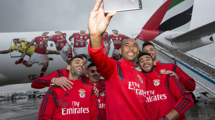 Emirates kibicują Benfice przed finałem piłkarskiej ligi w Portugalii wydarzenia, sport - 