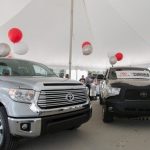 Ile jest warta Toyota Tundra z milionem mil na liczniku?
