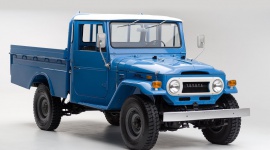 Land Cruiser FJ45 pick-up – piękno wołu roboczego