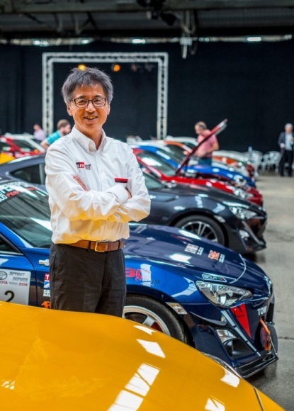 Ojciec sportowej Toyoty GT86 na spotkaniu z fanami w Anglii