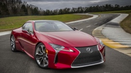 Lexus LC na Goodwood Festival of Speed LIFESTYLE, Motoryzacja - Festival Kontynuując swe sześciomiesięczne tournée po Europie, nowy Lexus LC weźmie udział w słynnej brytyjskiej imprezie motoryzacyjnej Goodwood Festival of Speed.