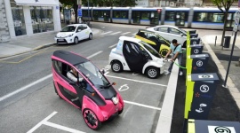 Car-sharing Toyoty w Grenoble ma szanse na komercjalizację