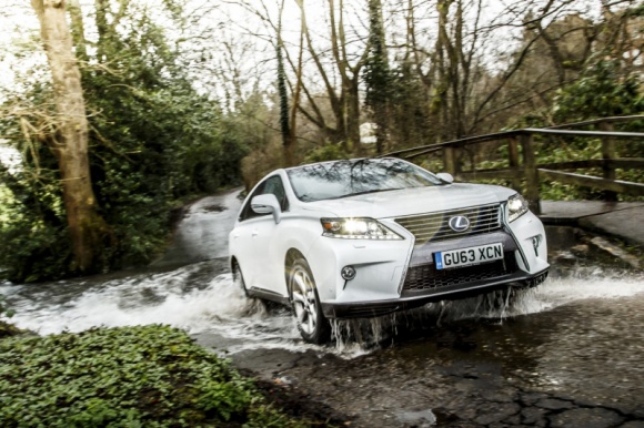 Lexus RX – urodzony lider