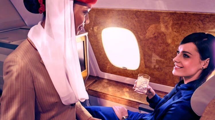 16 milionów członków na 16 lat programu Emirates Skywards nowe produkty/usługi, transport - Dubaj, ZEA, 9 września