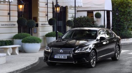 Nowy Lexus LS będzie miał silnik V6