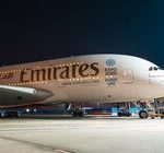 Flagowy samolot A380 Emirates ląduje w Moskwie i Kantonie