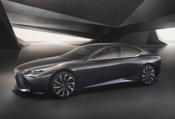 Wodorowy Lexus w sprzedaży już w 2020 roku LIFESTYLE, Motoryzacja - Jak podaje brytyjski magazyn Auto Express, powołując się na szefa Lexus Europe, japoński producent samochodów luksusowych już za około cztery lata zaoferuje swoim klientom samochody elektryczne zasilane wodorowymi ogniwami paliwowymi.