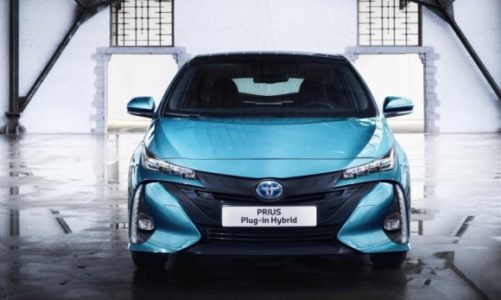 Nowy Prius Plug-in Hybrid pojedzie za punkty