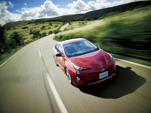 ADAC EcoTest – Toyota Prius pokonała Teslę