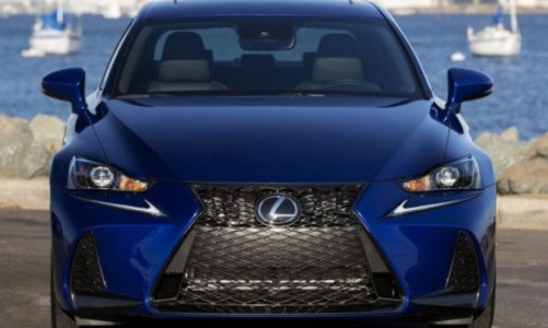 Lexus IS najbardziej niezawodnym modelem w ocenie kierowców