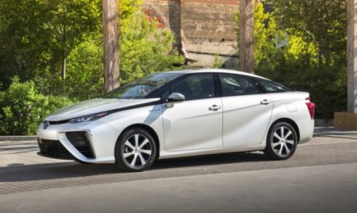 Toyota promuje wodorowego Mirai w Kanadzie