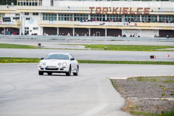 Majówka z Classicauto Cup nie tylko dla samochodów klasycznych