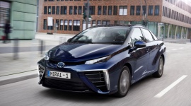 Testy wodorowej Toyoty Mirai w Chinach BIZNES, Motoryzacja - Toyota rozpocznie testy wodorowego sedana Mirai w Chinach. Firma sprawdzi możliwości adaptacji tej technologii w Państwie Środka.