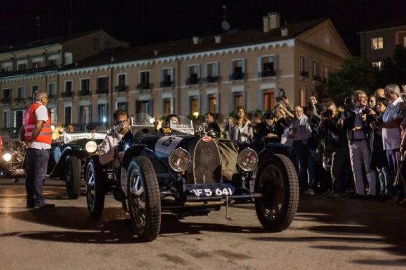 Mille Miglia 2017 za nami! LIFESTYLE, Motoryzacja - Po 4 dniach i tysiącu mil kierowcy startujący w Mille Miglia dotarli do Brescii! Najpiękniejszy rajd na świecie dobiegł końca.