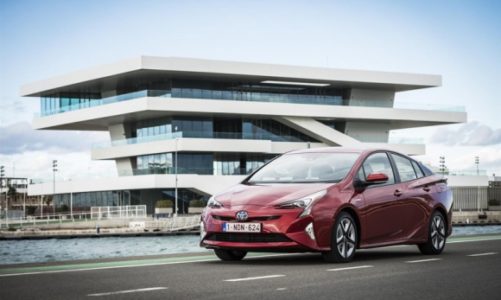 Nowa Toyota Prius – japońska rewolucja w świecie… taksówek!