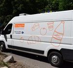 Carrefour przekazał ciężarówkę-chłodnię Bankowi Żywności w Toruniu