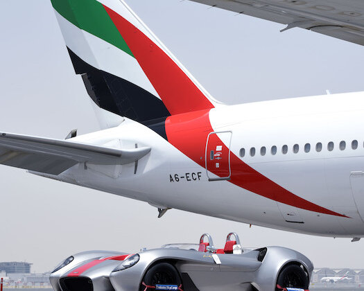 Emirates SkyCargo przewozi pierwszy samochód zaprojektowany i wykonany w Zjednoczonych Emiratach Arabskich wydarzenia, zainteresowania/hobby - . –