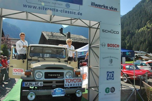 Kultowa Toyota Land Cruiser na trasie kultowego rajdu LIFESTYLE, Motoryzacja - W dniach 6-7 lipca 2017 roku odbędzie się dwudziesty rajd Silvretta Classic. Przez trzy dni kierowcy klasycznych samochodów będą pokonywać malowniczo położone trasy doliny Montafon.