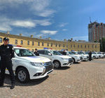 635 Outlanderów PHEV dla ukraińskiej policji i lepsze warunki gwarancji