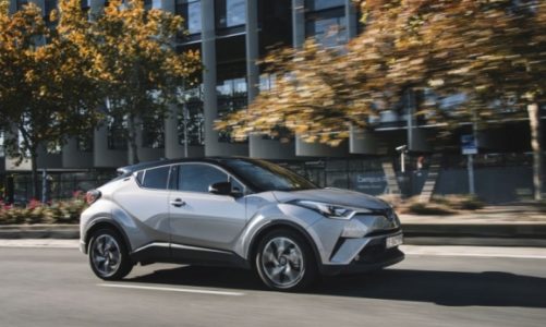 Toyota C-HR samochodem roku według Parkers