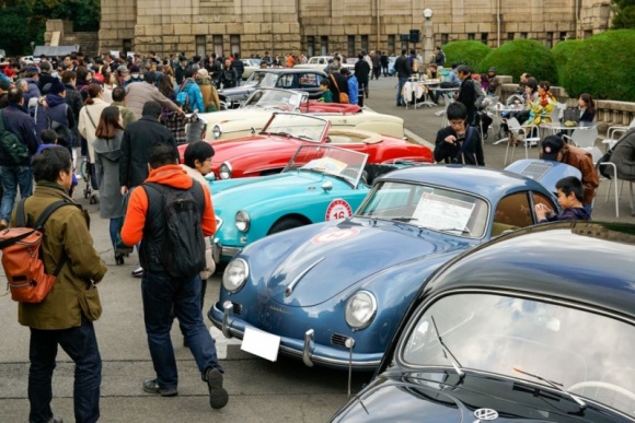 Alternatywne napędy o jakich nie słyszeliście na Classic Car Festival w Tokio LIFESTYLE, Motoryzacja - Toyota Automobile Museum organizuje w Tokio kolejną edycję Classic Car Festival. Właściciele i miłośnicy zabytkowych aut spotkają się w Meiji Jingu Gaien Park 25 listopada.