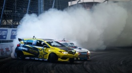 Toyota po raz czwarty mistrzem Formula Drift LIFESTYLE, Motoryzacja - Toyota wygrała po raz czwarty z rzędu w klasyfikacji generalnej mistrzostw Formula Drift. Fredric Aasbø, mistrz Formula Drift 2015, zajął drugie miejsce w klasyfikacji kierowców.