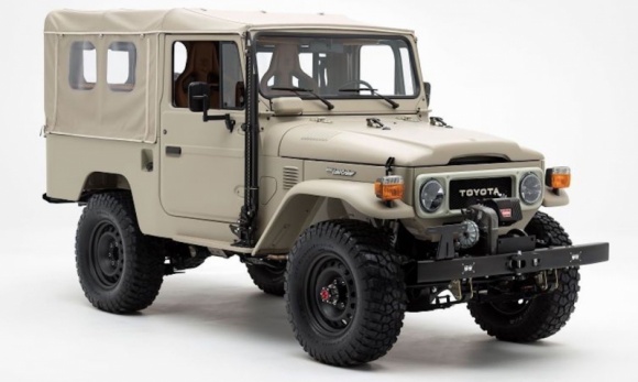 Land Cruiser Signature – luksusowy klasyk