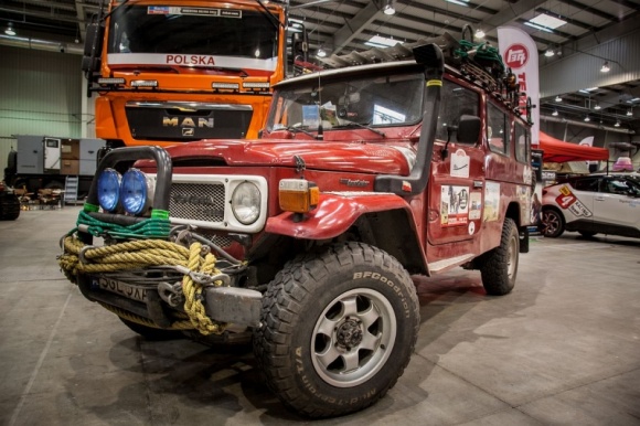 OffRoad Show Poland - święto fanów 4x4 LIFESTYLE, Motoryzacja - Po raz 6. w Warszawie odbył się OffRoad Show Poland. Podczas minionego weekendu liczni zwiedzający mogli oglądać najnowsze modele aut z segmentu 4x4, samochody przygotowane do turystyki oraz do sportu, quady, motocykle, kampery.