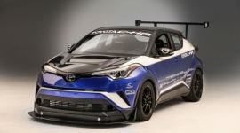 Co kryje się pod lakierem 600-konnej Toyoty C-HR R-Tuned LIFESTYLE, Motoryzacja - Wygląd koncepcyjnej Toyoty C-HR R-Tuned nie pozostawia wątpliwości co do celów jej twórców.