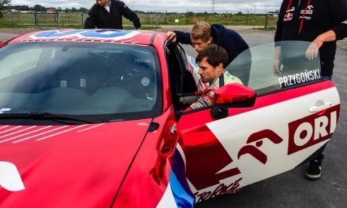 Driftingowy mistrz zachwycony Toyotą GT86