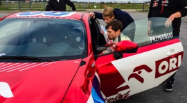 Driftingowy mistrz zachwycony Toyotą GT86 LIFESTYLE, Motoryzacja - Adam Rubik Zalewski, 17-letni zwycięzca minionego sezonu ligi Drift Masters Grand Prix, jest zachwycony driftingową Toyotą GT86 Kuby Przygońskiego.