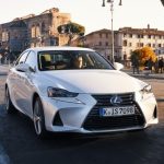 Lexus IS – ścieżki przyszłości