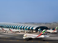 Dziesięć samolotów Emirates z okolicznościową kalkomanią na „Rok Szejka Zajida” wydarzenia, transport - 