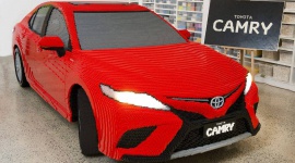 Toyota Camry z klocków Lego