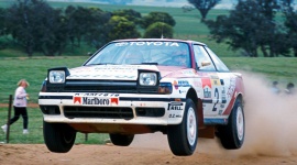 Legendarni polscy kierowcy za kierownicą Toyoty Celiki GT-Four LIFESTYLE, Motoryzacja - Cztery tytuły Rajdowego Mistrza Polski, w tym dwa dla teamu Toyota Motor Poland. W latach 1993–98 był to jeden z najlepszych samochodów WRC na świecie.