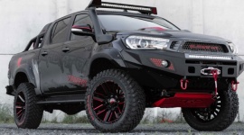 Hilux spotyka Gladiatora