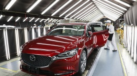 Mazda świętuje przekroczenie progu 50 milionów aut wyprodukowanych w Japonii