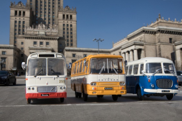 Kultowe autobusy PRL-u – w czym tkwił ich urok? LIFESTYLE, Motoryzacja - Historia autobusów przemieszczających się po polskich drogach w czasach PRL- u.