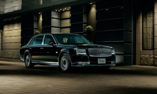 Toyota Century – nowa limuzyna dla monarchów