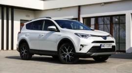 Toyota RAV4 Hybrid najoszczędniejszym SUV-em w USA