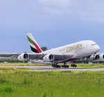 Linie Emirates rozszerzają siatkę połączeń we Włoszech i podpisują porozumienie code-share z Trenitalią