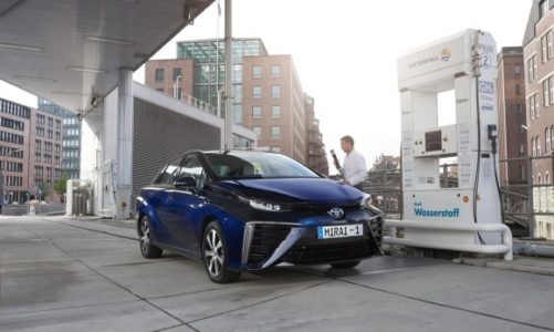 5 technologicznych ciekawostek w wodorowej Toyocie Mirai